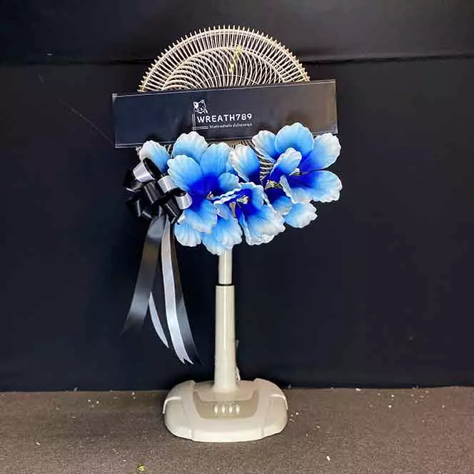 พวงหรีดพัดลม 16นิ้ว 641