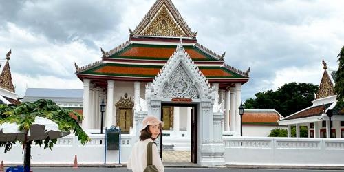 วัดมกุฏกษัตริยาราม วัดไทยริมน้ำที่มีประวัติศาสตร์ยาวนาน