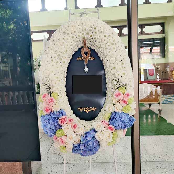 พวงหรีดวัดนวลจันทน์ส่งฟรีถึงวัด พร้อมภาพยืนยันทุกขั้นตอน ราคา 1,000-2,800บาท