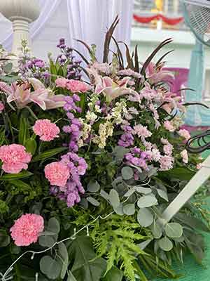 ดอกไม้งานศพจัดสวน