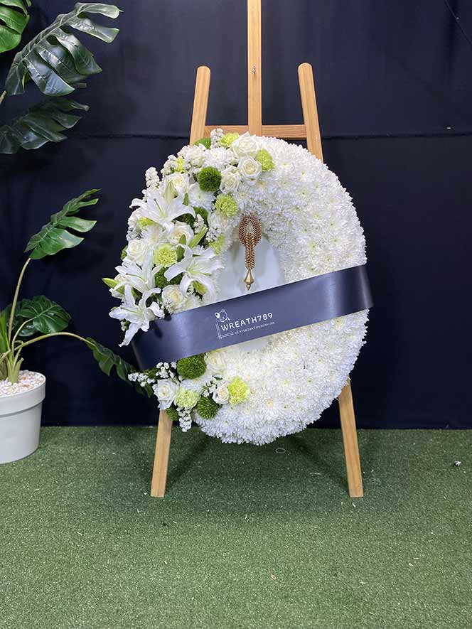 พวงหรีดดอกไม้สดราคา 1200 - 1600 ธารา 9248