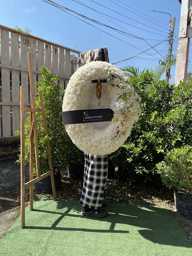 พวงหรีดดอกไม้สดราคา 1200 - 1600 ธารา 9249