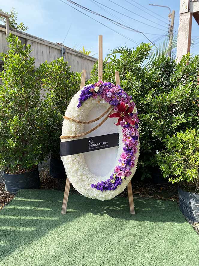 ธารา 9259 พวงหรีดดอกไม้สดหรูหรา 2800 บาท