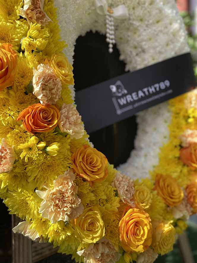 ธารา 9253 พวงหรีดดอกไม้สดส่งฟรี โทนสีเหลือง