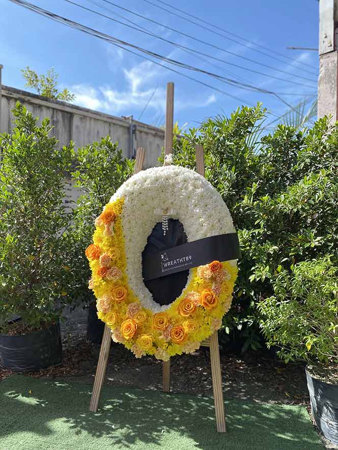 ธารา 9253 พวงหรีดดอกไม้สดส่งฟรี โทนสีเหลือง