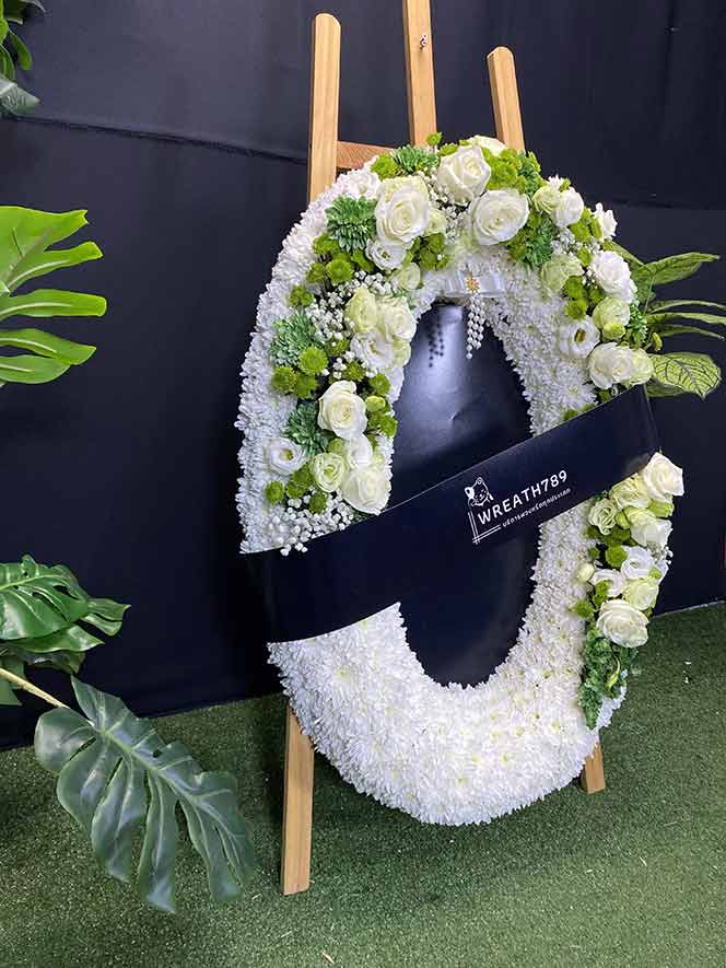 พวงหรีดสวยหรูดอกไม้สด ธารา 9263