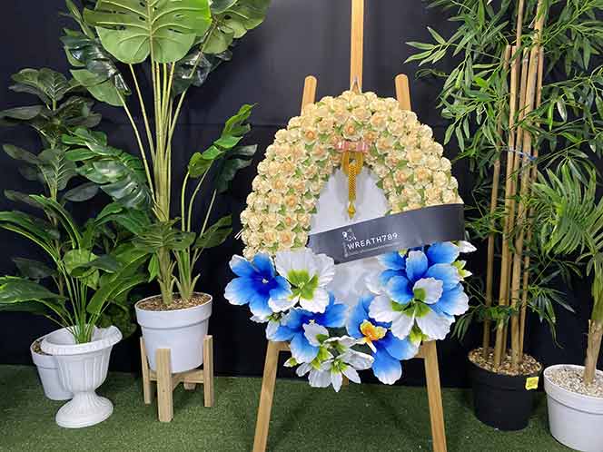 สายหมอก 9721 พวงหรีดดอกไม้จันทน์