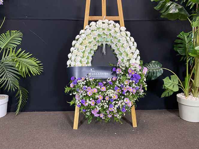 สายหมอก 9748 พวงหรีดดอกไม้จันทน์ส่งฟรี