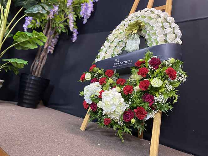 สายหมอก 9801v พวงหรีดดอกไม้จันทน์ส่งฟรี