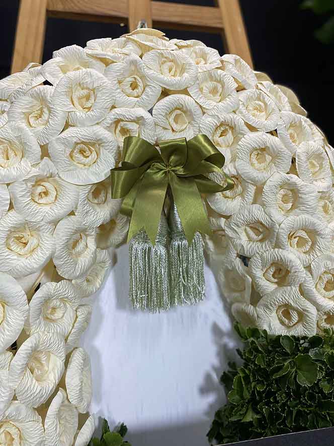 สายหมอก 9802g พวงหรีดดอกไม้จันทน์ส่งฟรี