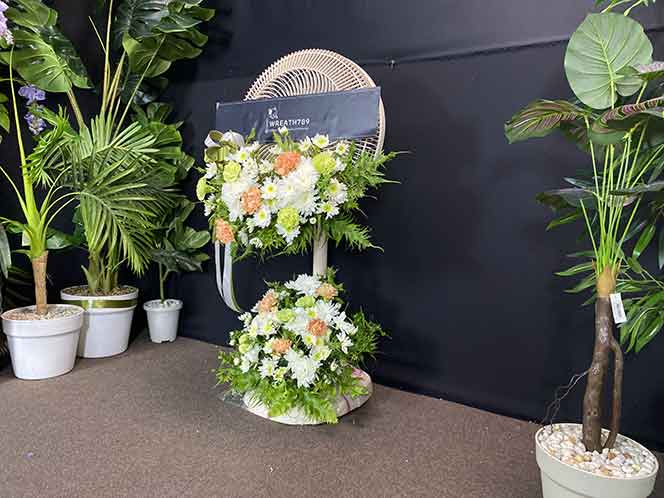 พวงหรีดพัดลม 16 นิ้ว 2080