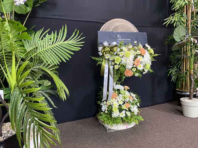 พวงหรีดพัดลม 16 นิ้ว 2080