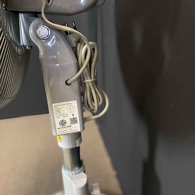 พัดลม 18 นิ้ว 3402ภาพตัวเครื่องมี มอก.