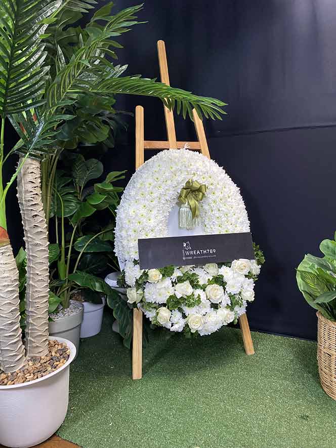 ธารา 9013 พวงหรีดดอกไม้สดราคา ส่งฟรี