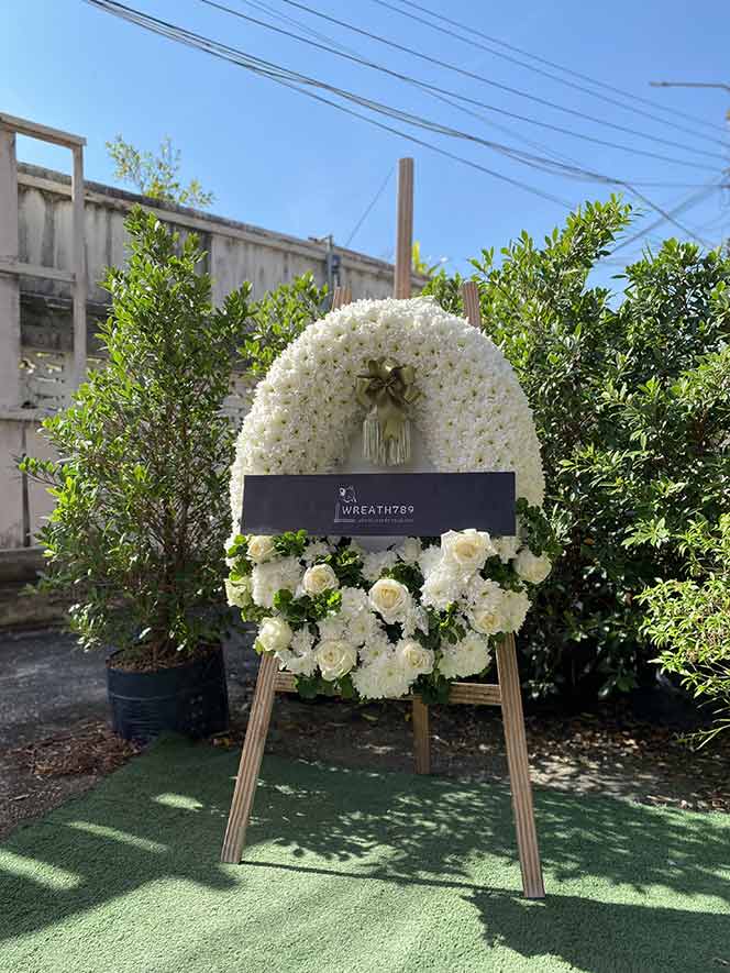 ธารา 9013 พวงหรีดดอกไม้สดราคา ส่งฟรี