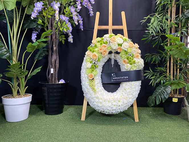 ธารา 9045 ภาพหน้าตรงหรูและพรีเมี่ยม