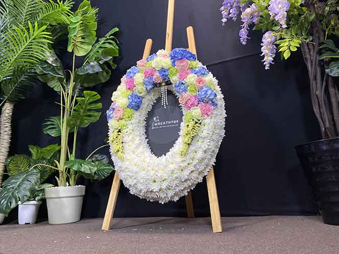 ธารา 9233 พวงหรีดดอกไม้สด wreath789