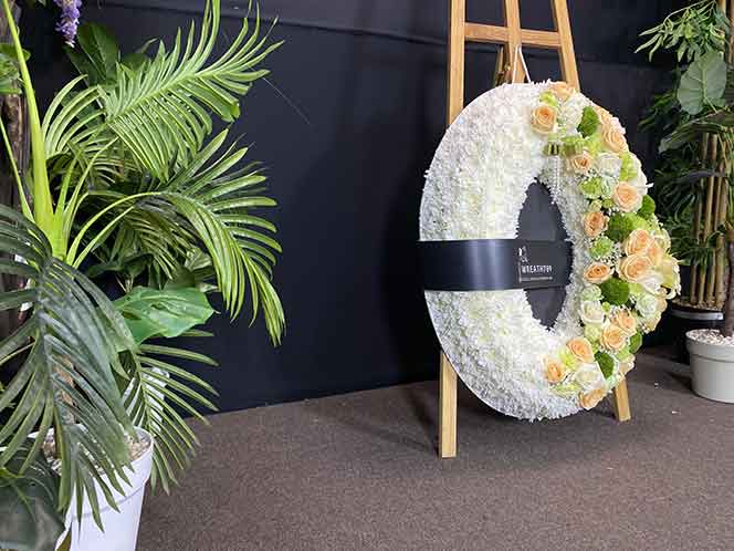 ธารา 9011 พวงหรีดดอกไม้สดส่งฟรี