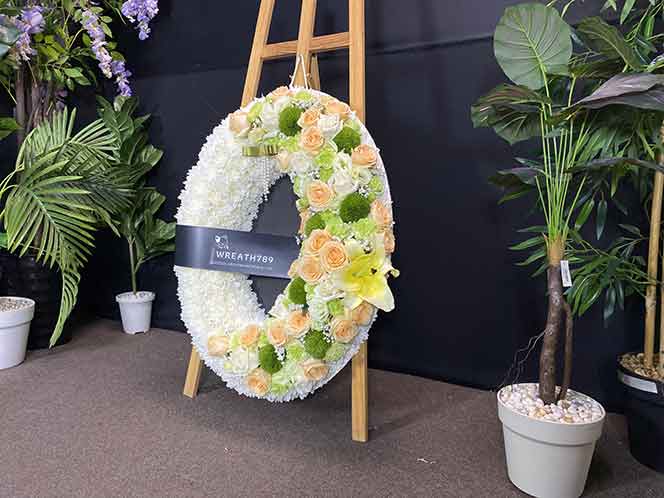 ธารา 9011 พวงหรีดดอกไม้สดส่งฟรี