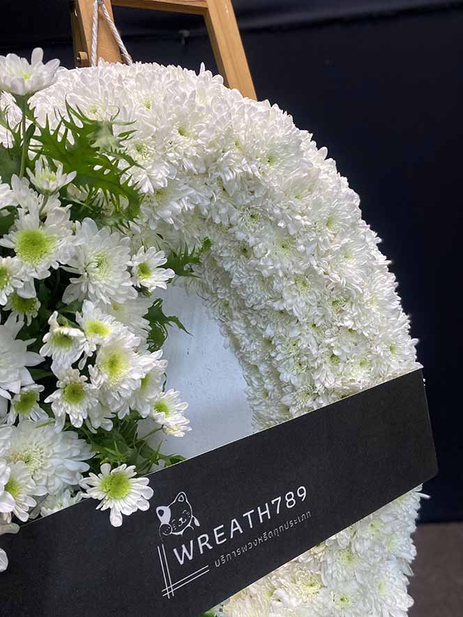 ธารา 913 ภาพซูมดอกไม้ด้านซ้าย