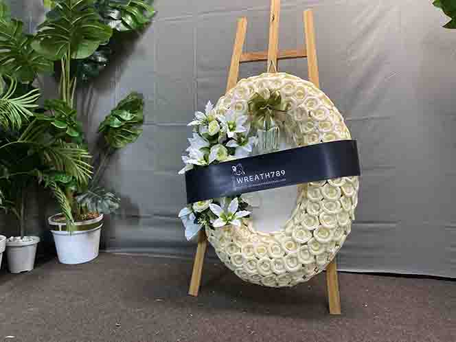 สายหมอก 9735 ประเภทพวงหรีดดอกไม้จันทน์ ภาพที่4