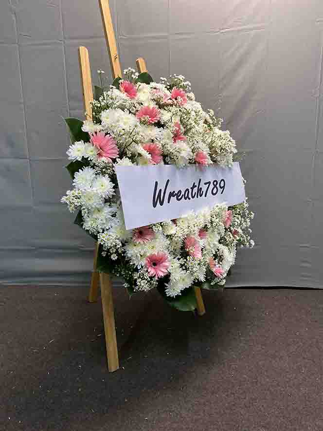 ภูผา 1611 ปักดอกไม้ประณีต