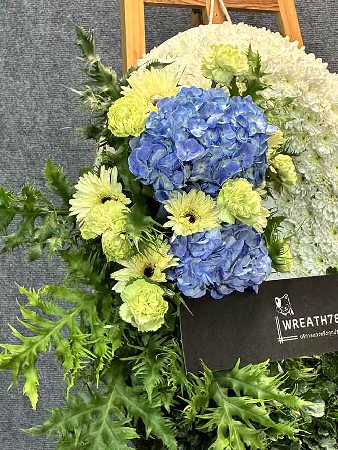 ธารา 921 เน้นดอกคาร์เนชั่นและใฮเดนเยีย