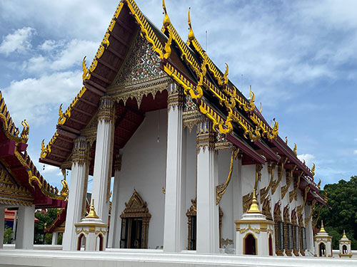 วัดช่องลม