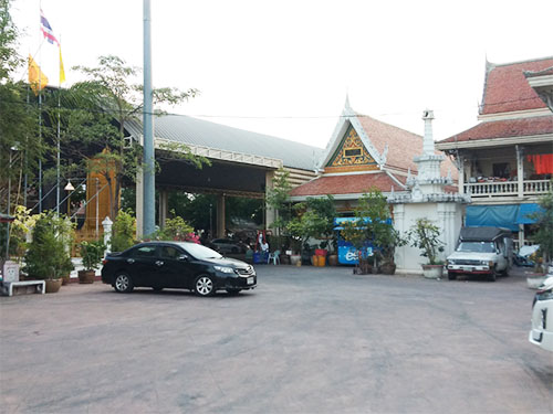 ที่จอดรถวัดพระไกรสีห์