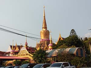 บริเวณรอบวัดหลักสี่