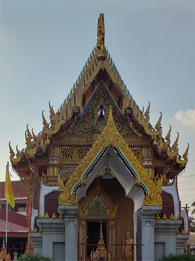 วัดเลา พวงหรีดจัดส่งฟรี