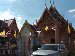 บริเวณทำบุณวัดเลา