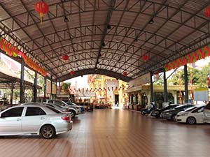 บริเวณทำบุณวัดนิมมานรดี