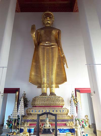 วัดสระเกศ พวงหรีดจัดส่งฟรี