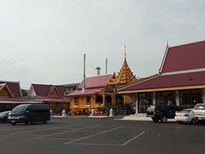บริเวณทำบุณวัดวชิรธรรมสาธิต
