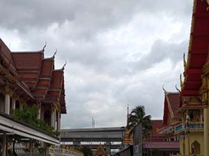 บริเวณทำบุณวัดยายร่ม