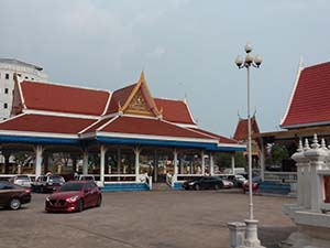บริเวณทำบุณวัดจันทร์ประดิษฐาราม
