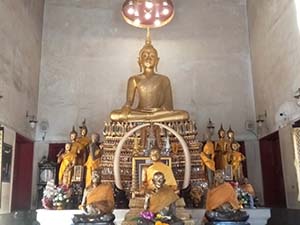 บริเวณทำบุณวัดราชสิงขร