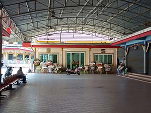 บริเวณทำบุณวัดหัวลำโพง