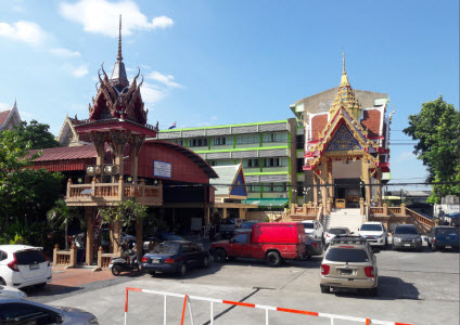 บริเวณวัดนาคนิมิตร